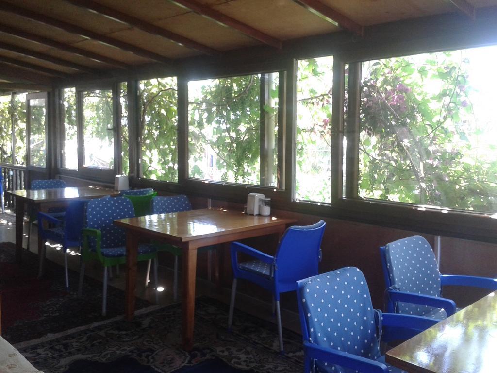Cennet Pansiyon Hotell Kaleucagız Exteriör bild